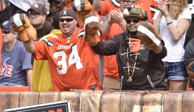 Browns offering seat-license holders credit for PSLs at new Brook Park stadium