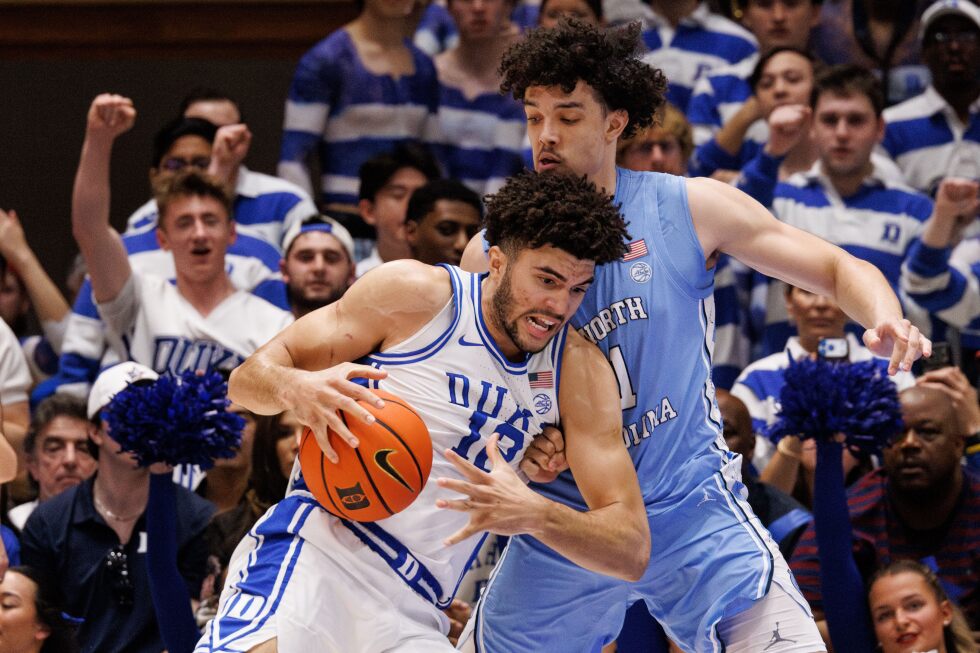 No. 1 Duke takes over after halftime to beat No. 17 North Carolina