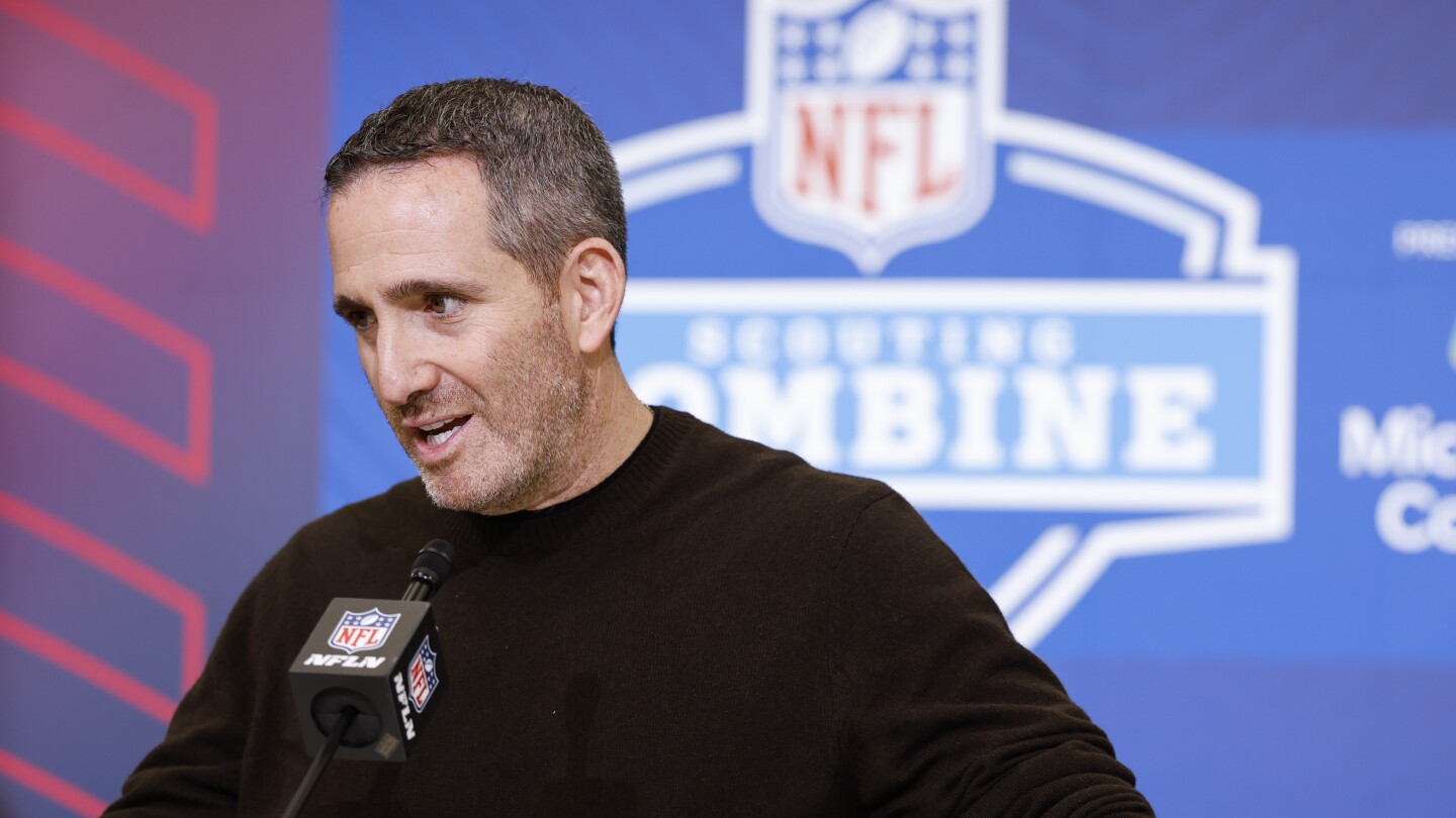 Howie Roseman says he'll always listen to any GM who wants to make any trade offer