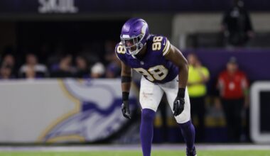 Edge rusher DJ Wonnum to sign with the Lions