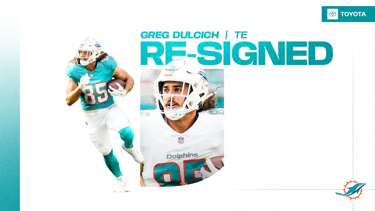 Dolphins re-sign Dulcich