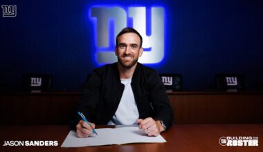 Giants sign K Jason Sanders, release LB Chris Board & P Jamie Gillan