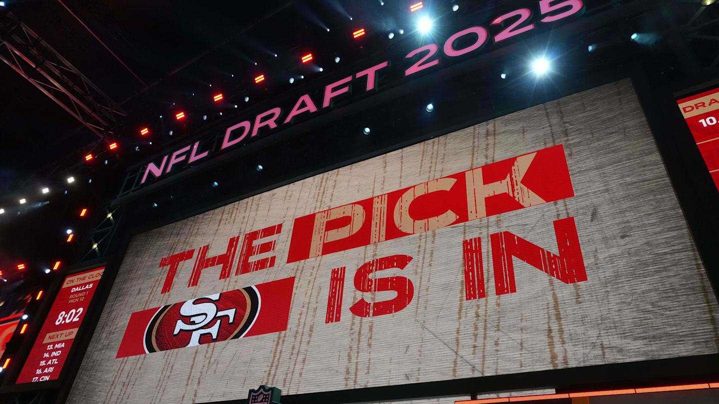 The 49ers are Targeting an Offensive Lineman Early in the NFL Draft