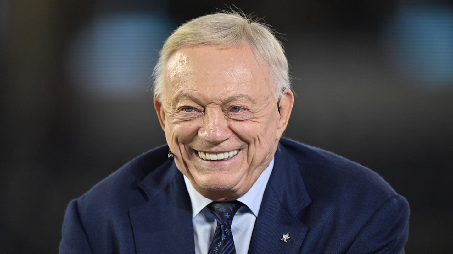Dallas Cowboys owner Jerry Jones