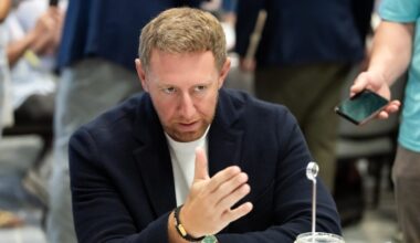 Jaguars Share Plan to Replace Star Devin Lloyd