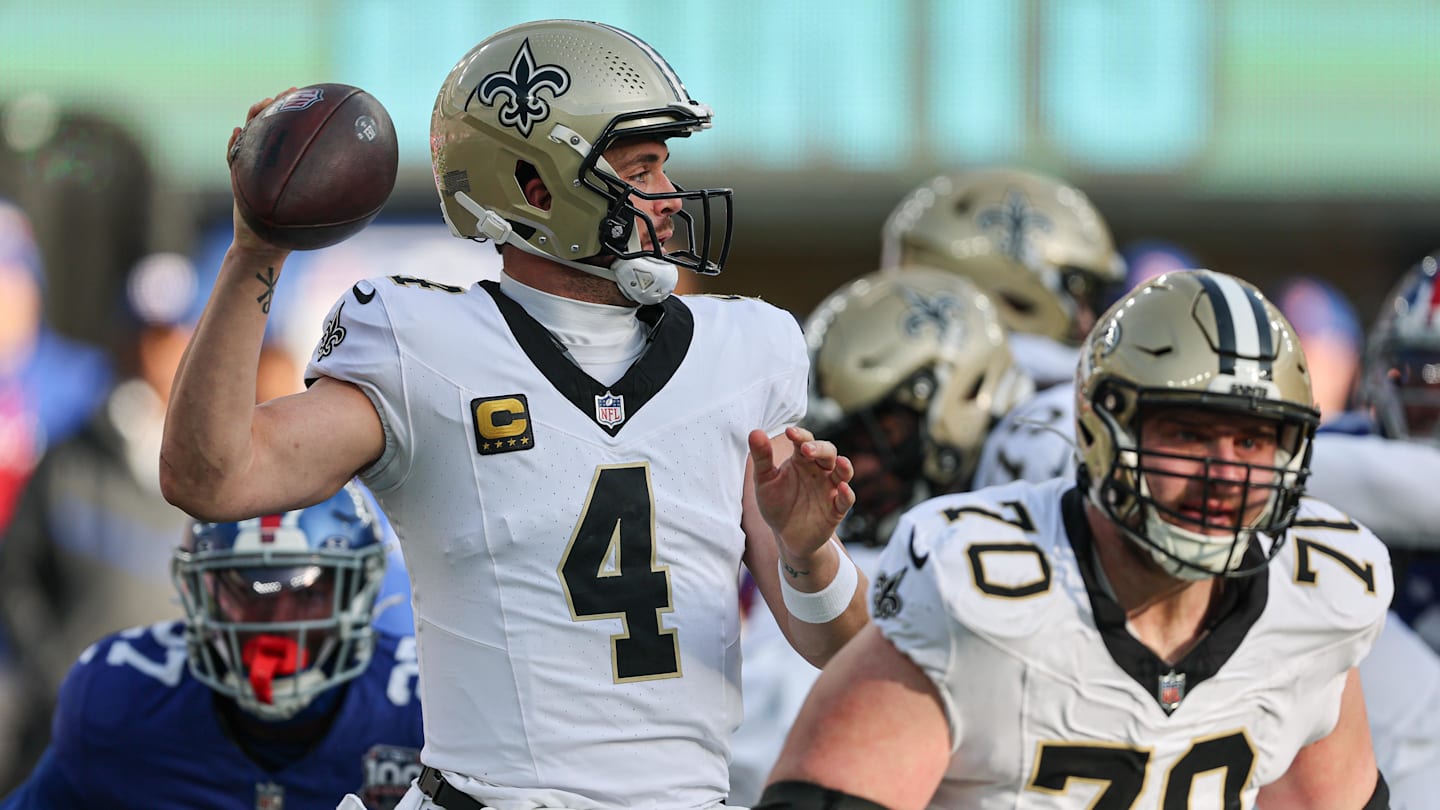 Saints' Derek Carr Gets Harsh Reality Check With Dry Trade Market