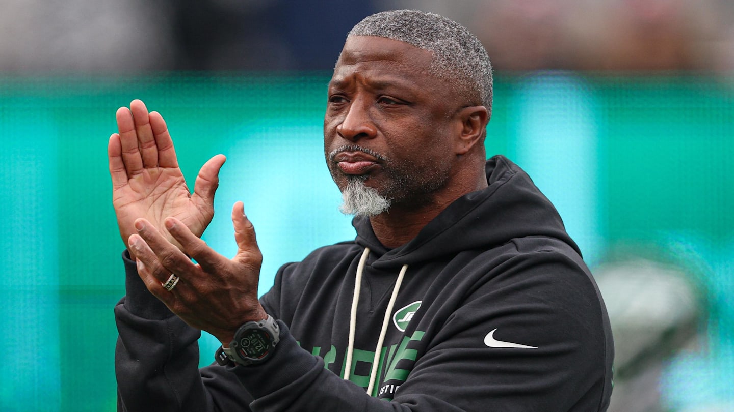 Las Vegas Raiders quarterback Geno Smith