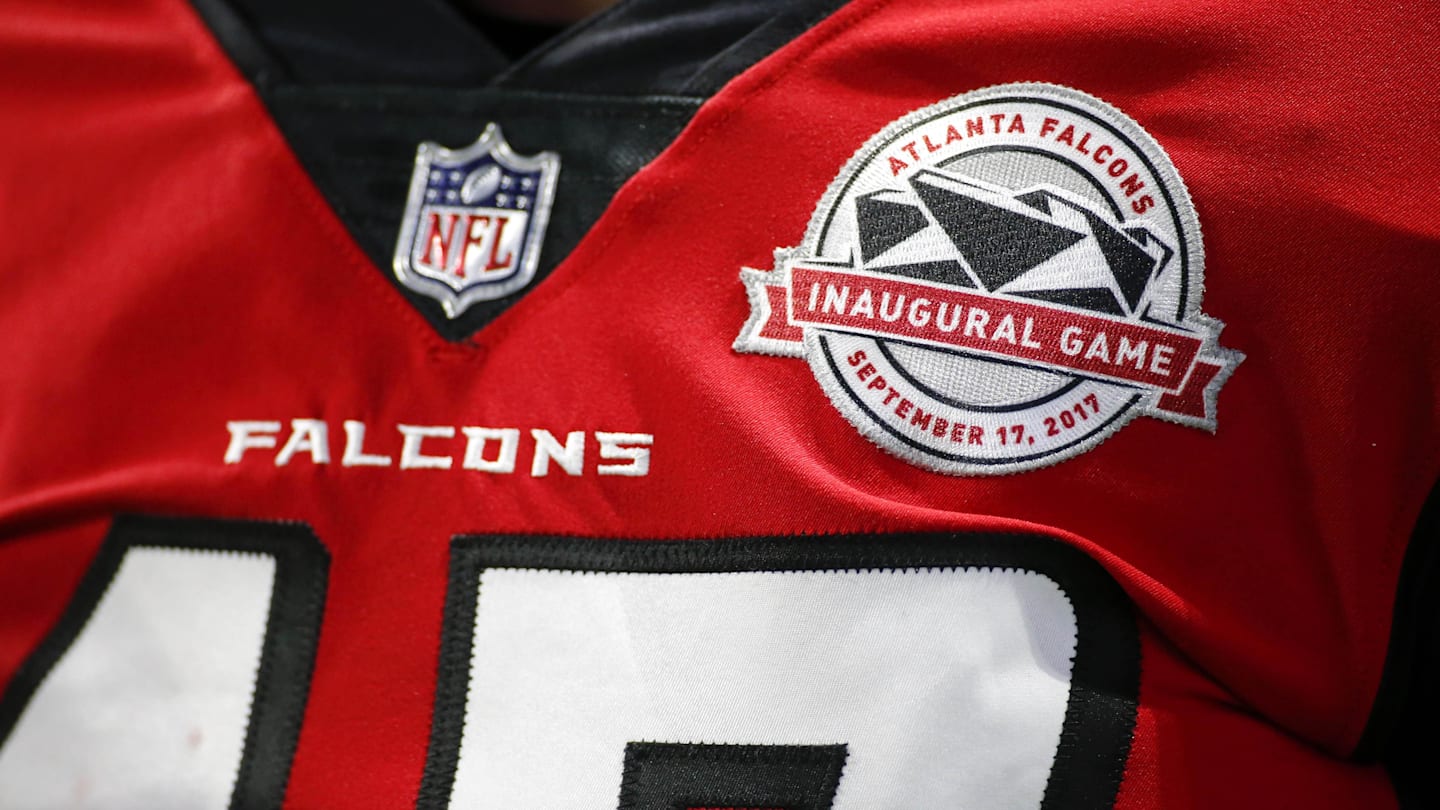 Old Atlanta Falcons jersey with a MBS game patch