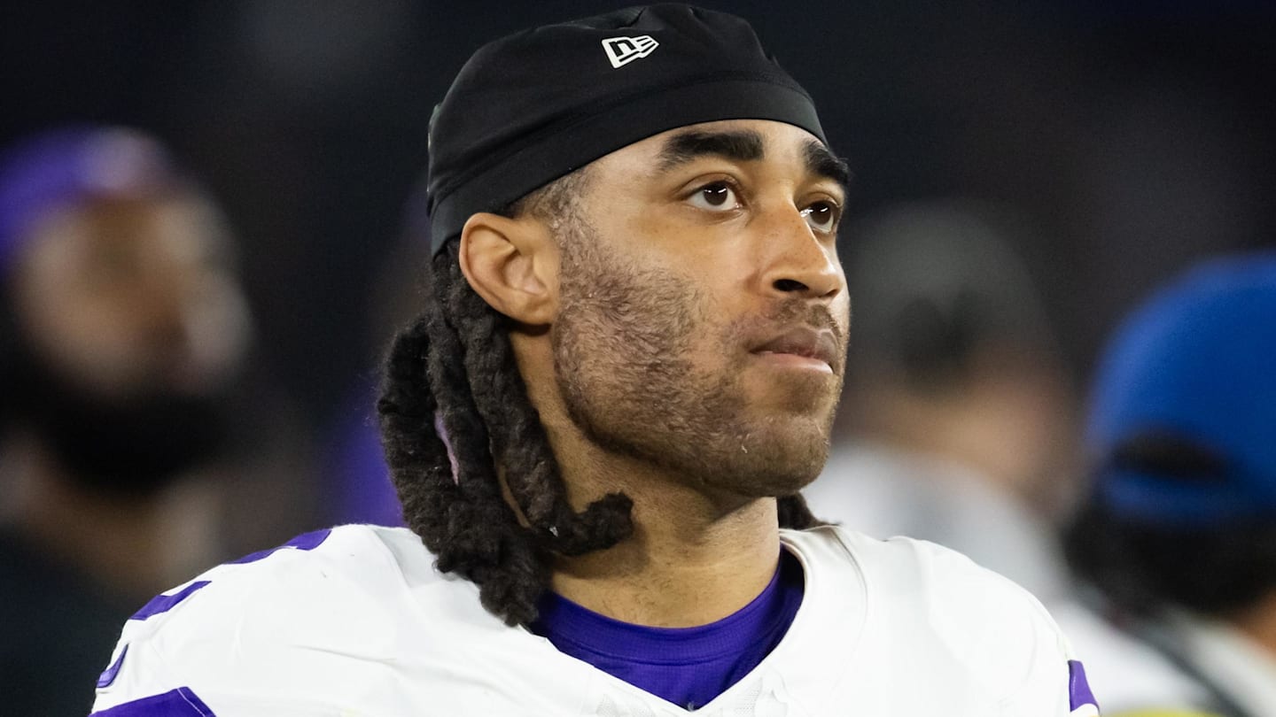 Minnesota Vikings CB Stephon Gilmore