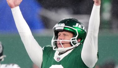 Nov 30, 2025; East Rutherford, New Jersey, USA; New York Jets place kicker Nick Folk (6) reacts after making the game winning field goal goal against the Atlanta Falcons during the second half at MetLife Stadium. Mandatory Credit: Robert Deutsch-Imagn Images
