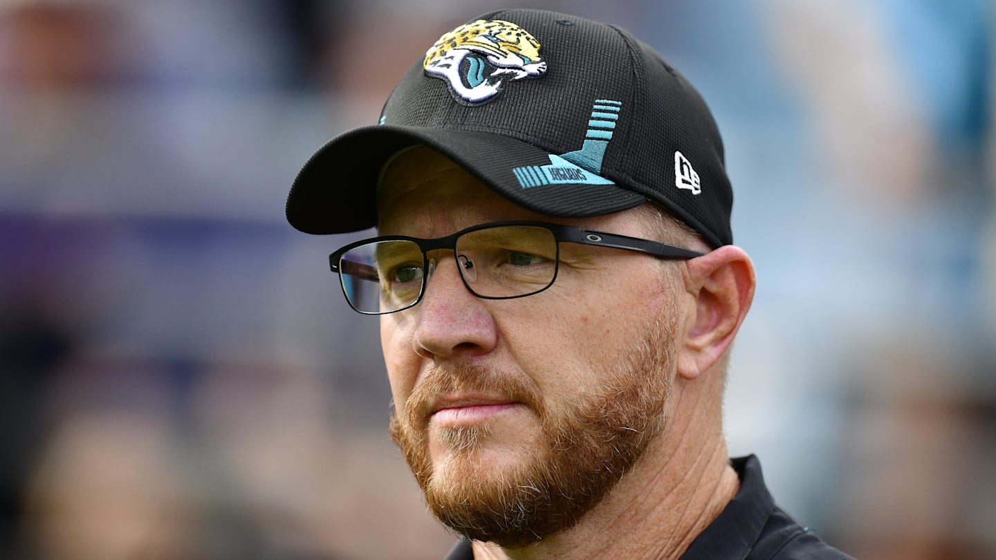 Carolina Panthers associate head coach/offensive specialist Darrell Bevell