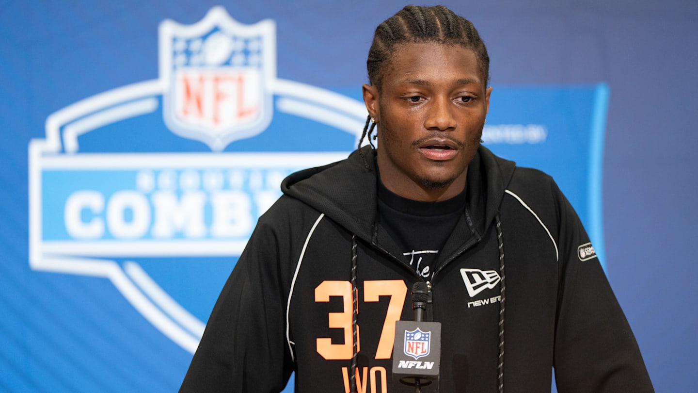 Examining the Best Option if the Dolphins Go Wide Receiver at 11