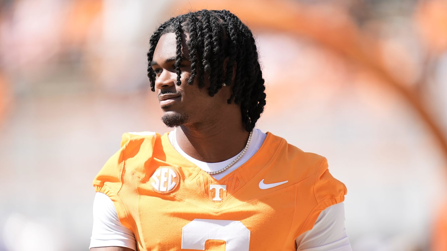 Tennessee defensive back Jermod McCoy (3) before a college football game between Tennessee and UAB at Neyland Stadium in Knoxville, Tenn., on Sept. 20, 2025.