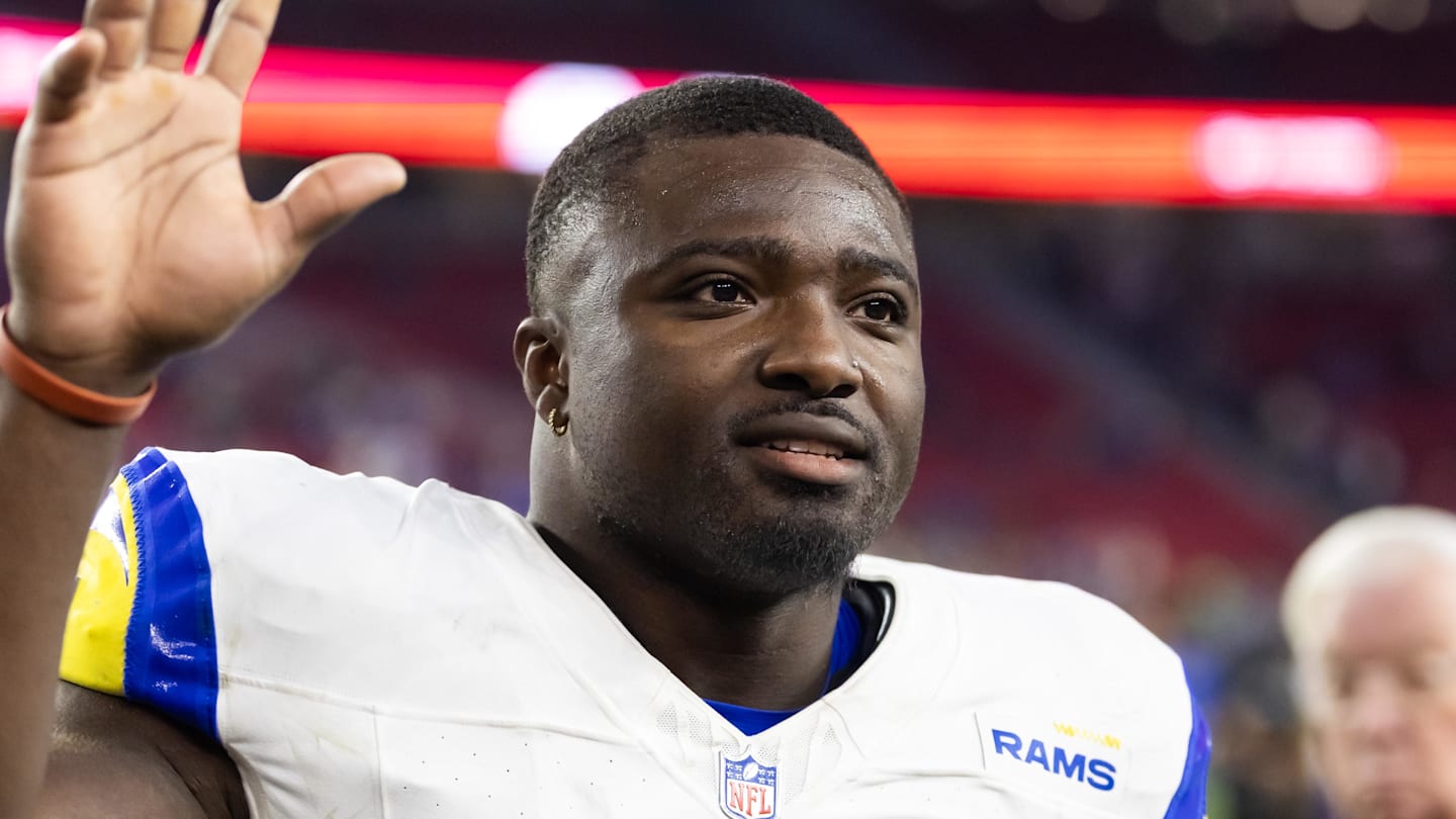 Rams Learn Price Tag To Extend Byron Young This Offseason