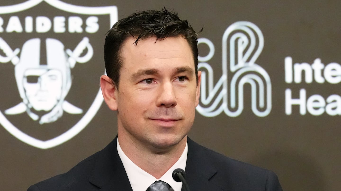 Cousins' Mastering of Kubiak's Offense Can Help Raiders Immediately