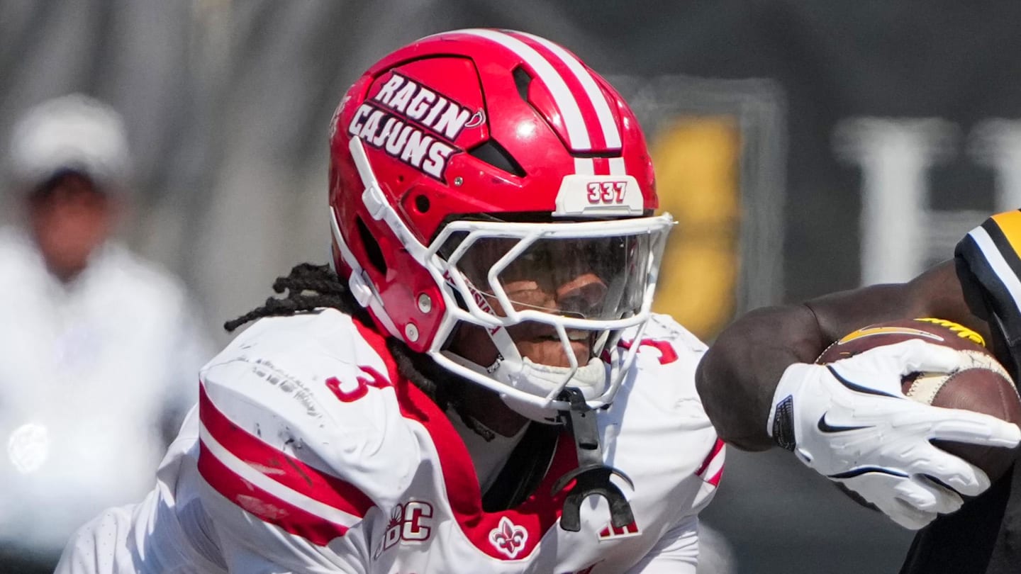 From Receiver to Star Linebacker to NFL Draft Visit With Packers