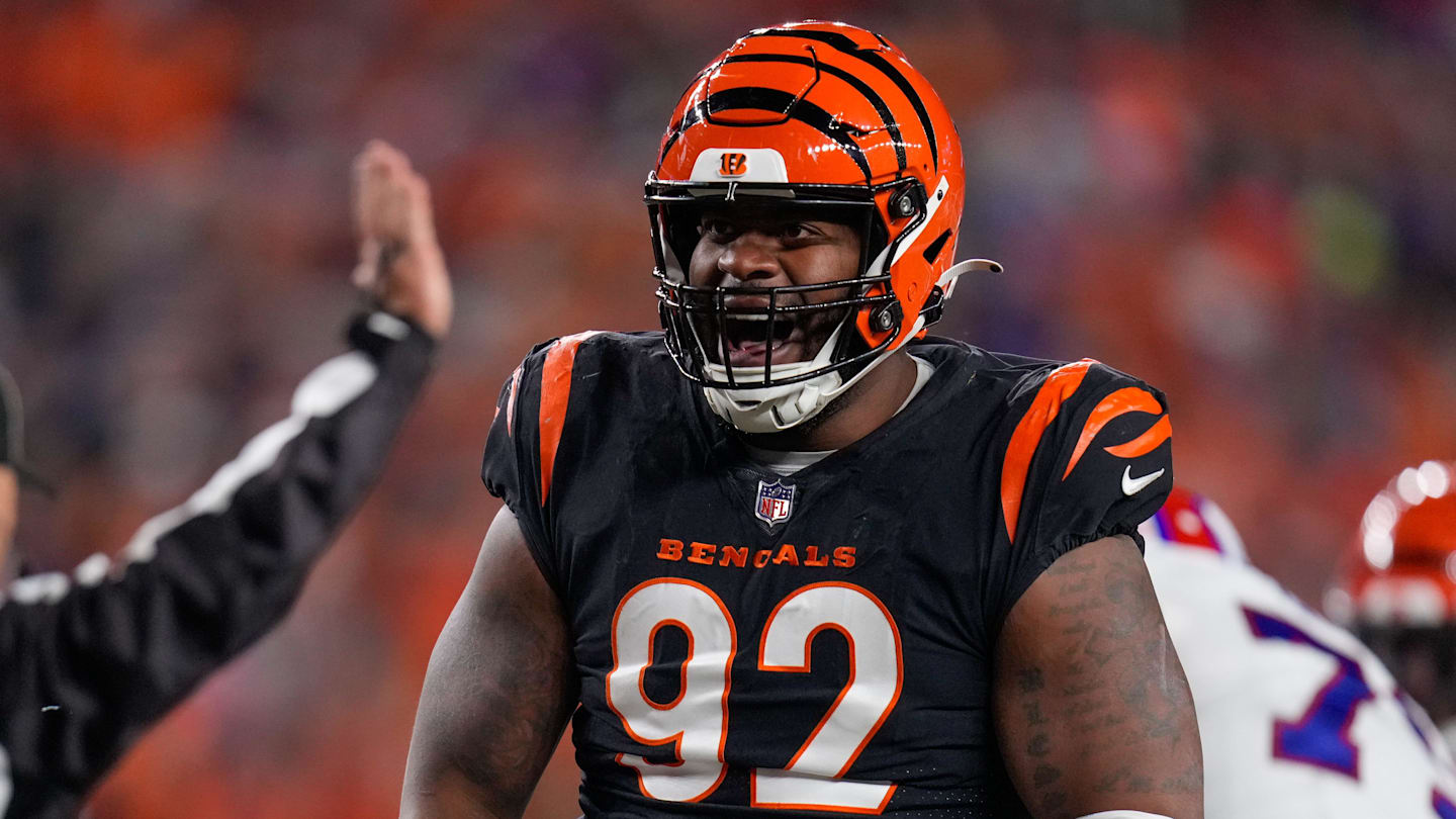 BJ Hill Seemingly Hints at Bengals Making Blockbuster Move