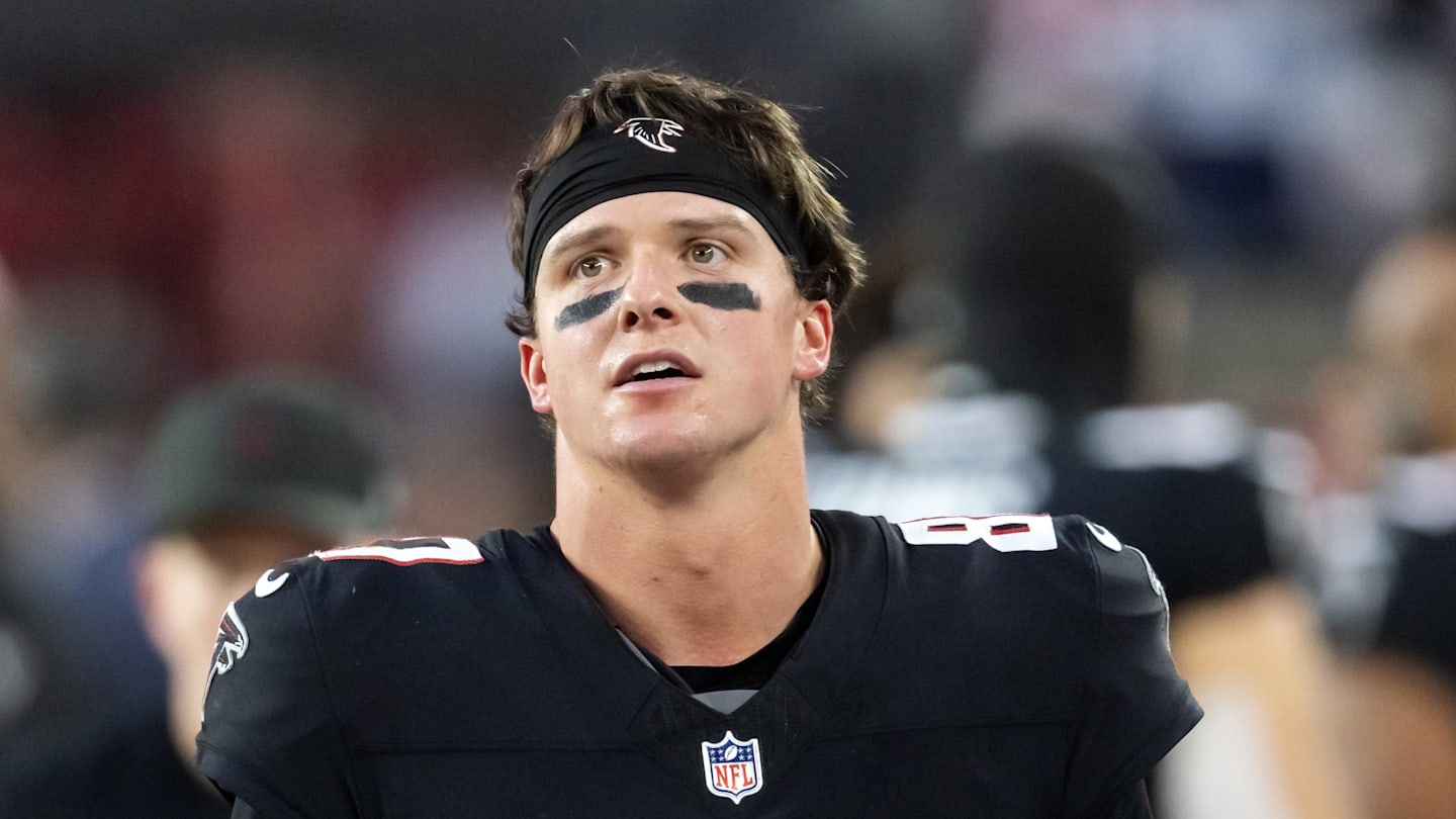 Buccaneers Sign Former Falcons Wide Receiver to Add Size to Offense