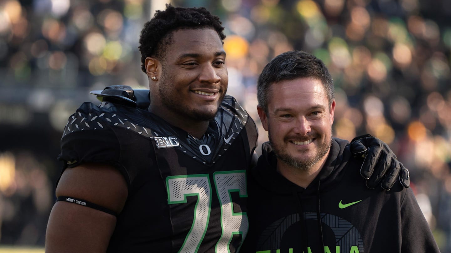 Oregon Offensive Tackle Isaiah World Takes Notable NFL Visit Before Draft