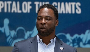 Justin Tuck Reveals Why the Giants ‘Can’t Go Wrong’ With Top Defensive Prospects