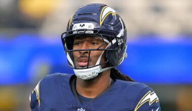 Quentin Johnston Trade Speculation Might Be Red Flag for Chargers Before NFL Draft