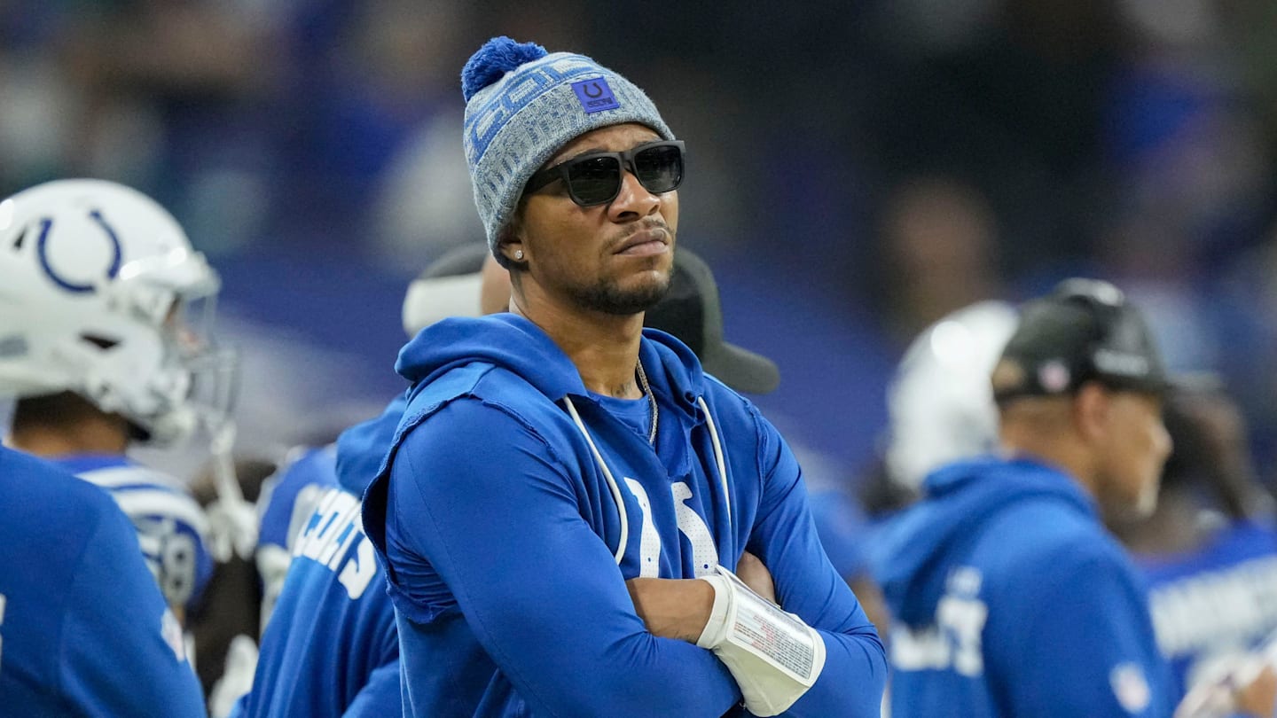 Indianapolis Colts quarterback Anthony Richardson (5) watches the action on the field from the sideline Sunday, Dec. 28, 2025, during a game against the Jacksonville Jaguars at Lucas Oil Stadium in Indianapolis.
