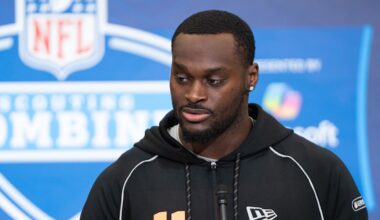 Notre Dame running back Jeremiyah Love