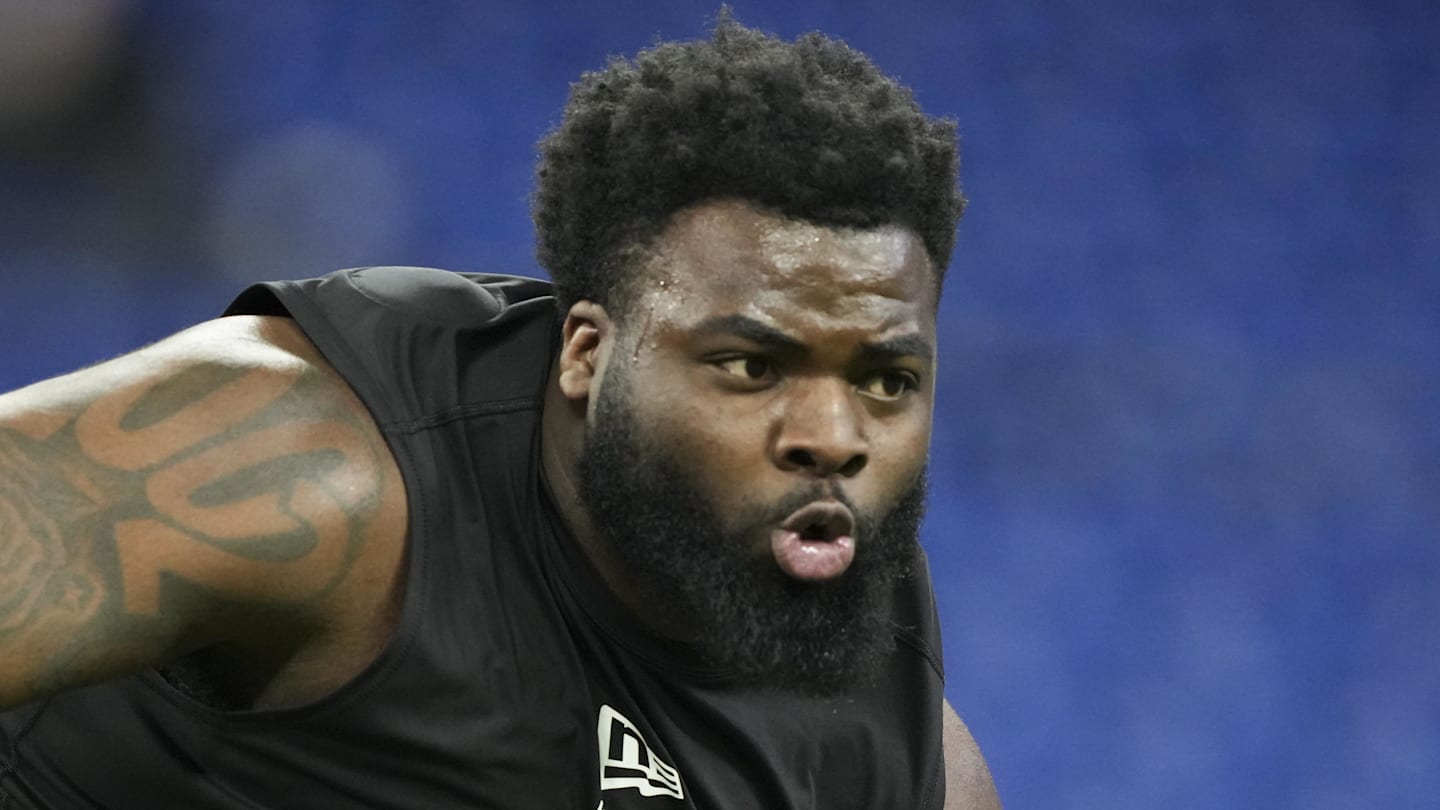 Feb 26, 2026; Indianapolis, IN, USA; Texas Tech defensive lineman Lee Hunter (DL15) during the NFL Scouting Combine  at Lucas Oil Stadium. Mandatory Credit: Kirby Lee-Imagn Images