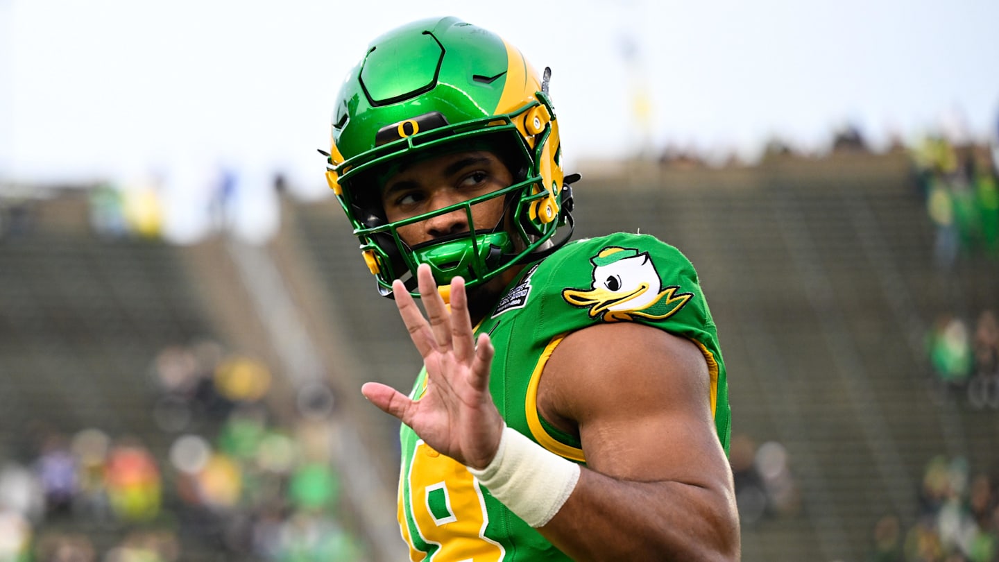 Kenyon Sadiq could be the missing piece for Buccaneers offense.