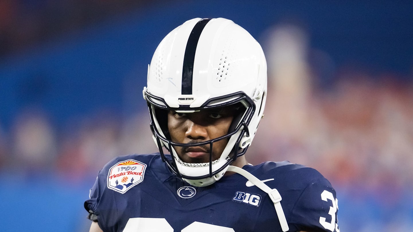 Penn State Nittany Lions defensive end Dani Dennis-Sutton