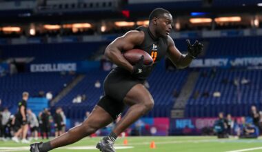 Browns Legend Calls for Cleveland To Draft Jeremiyah Love at No. 6 Overall
