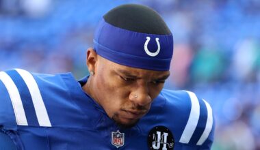 Indianapolis Colts quarterback Anthony Richardson Sr. warms up before a game