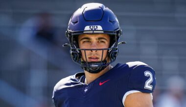 Connecticut Huskies quarterback Joe Fagnano warms up