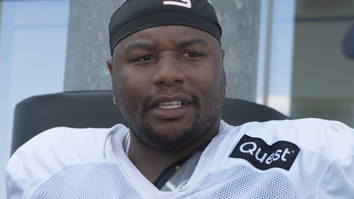 Aug 12, 2025; Florham Park, NJ, USA; at Atlantic Health Jets Training Center. The Giants and Jets participate in a joint practice at the Jets' training facility in Florham Park. New York Giants #97 Dexter Lawrence II.