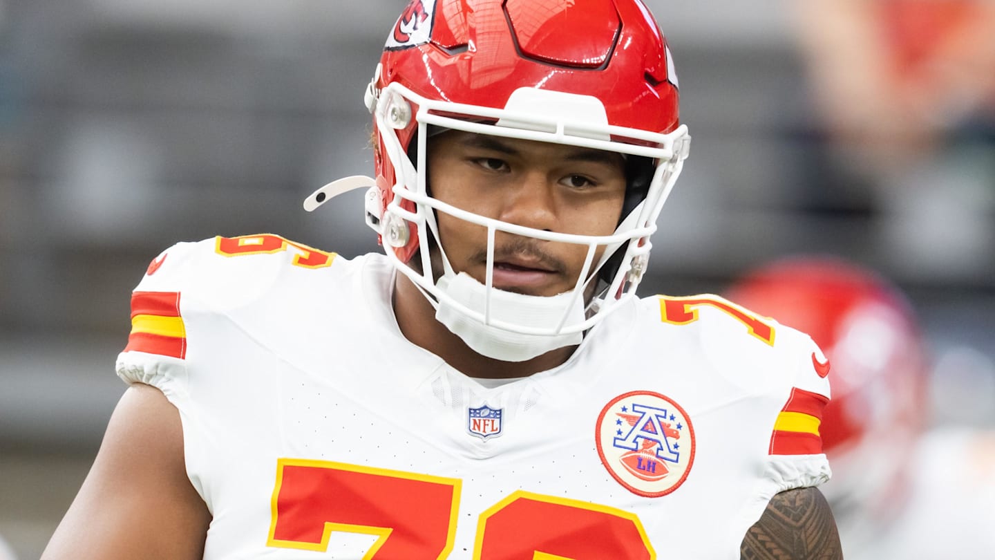 Kansas City Chiefs guard Kingsley Suamataia seems to be under the radar again despite a strong 2025 season