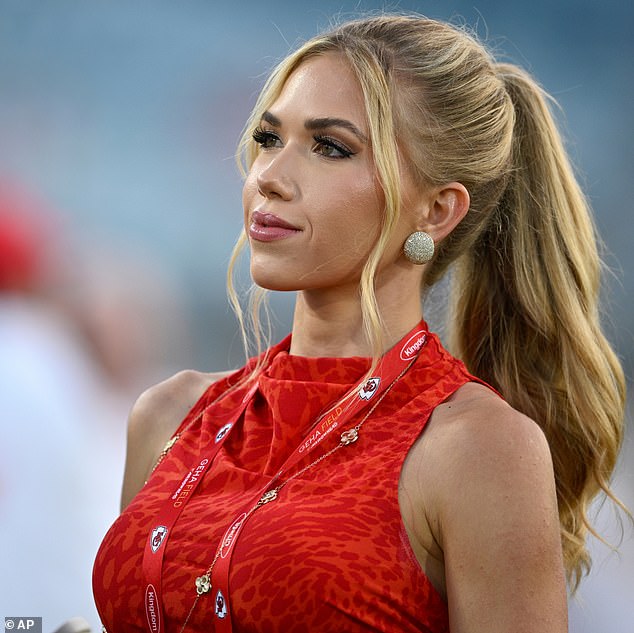 The blonde beauty, who has racked up more than 592,000 followers, often flaunts her lavish lifestyle online