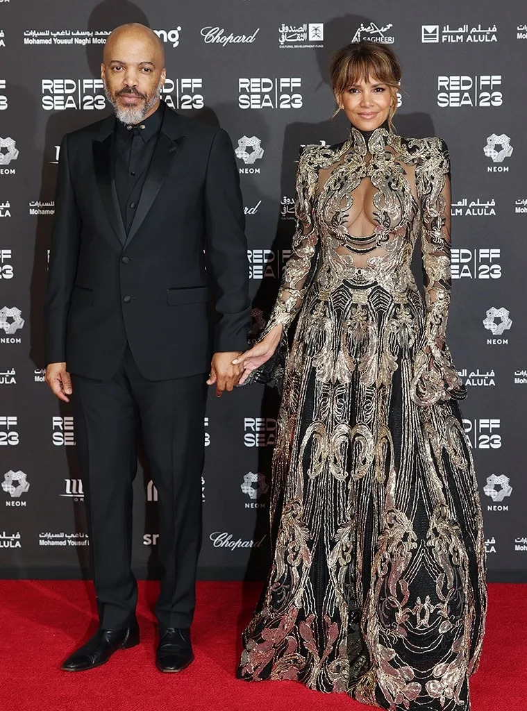 <p>Halle Berry and Van Hunt</p>