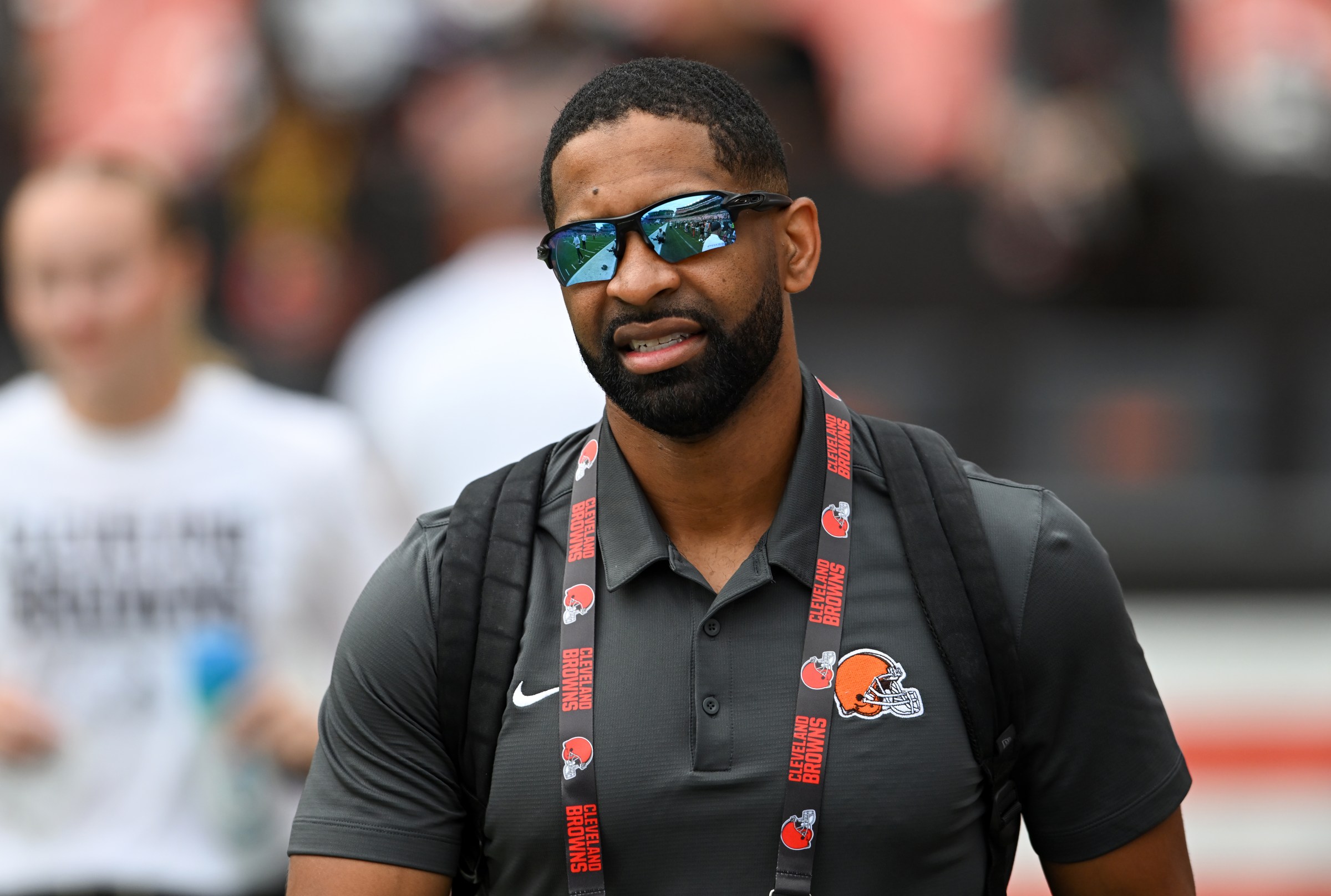 Browns NFL free agency: Like Maxx Crosby, issue with physical nixes defender’s deal