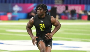 Titans coach Saleh open to idea of drafting a pass rusher