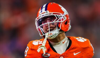 Seattle Gets Clemson CB Avieon Terrell in Round 1