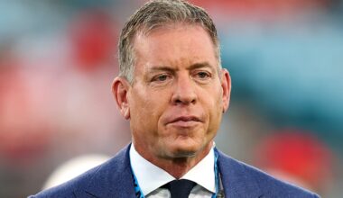 Cowboys Get Brutal Message on Dolphins Consultant Troy Aikman