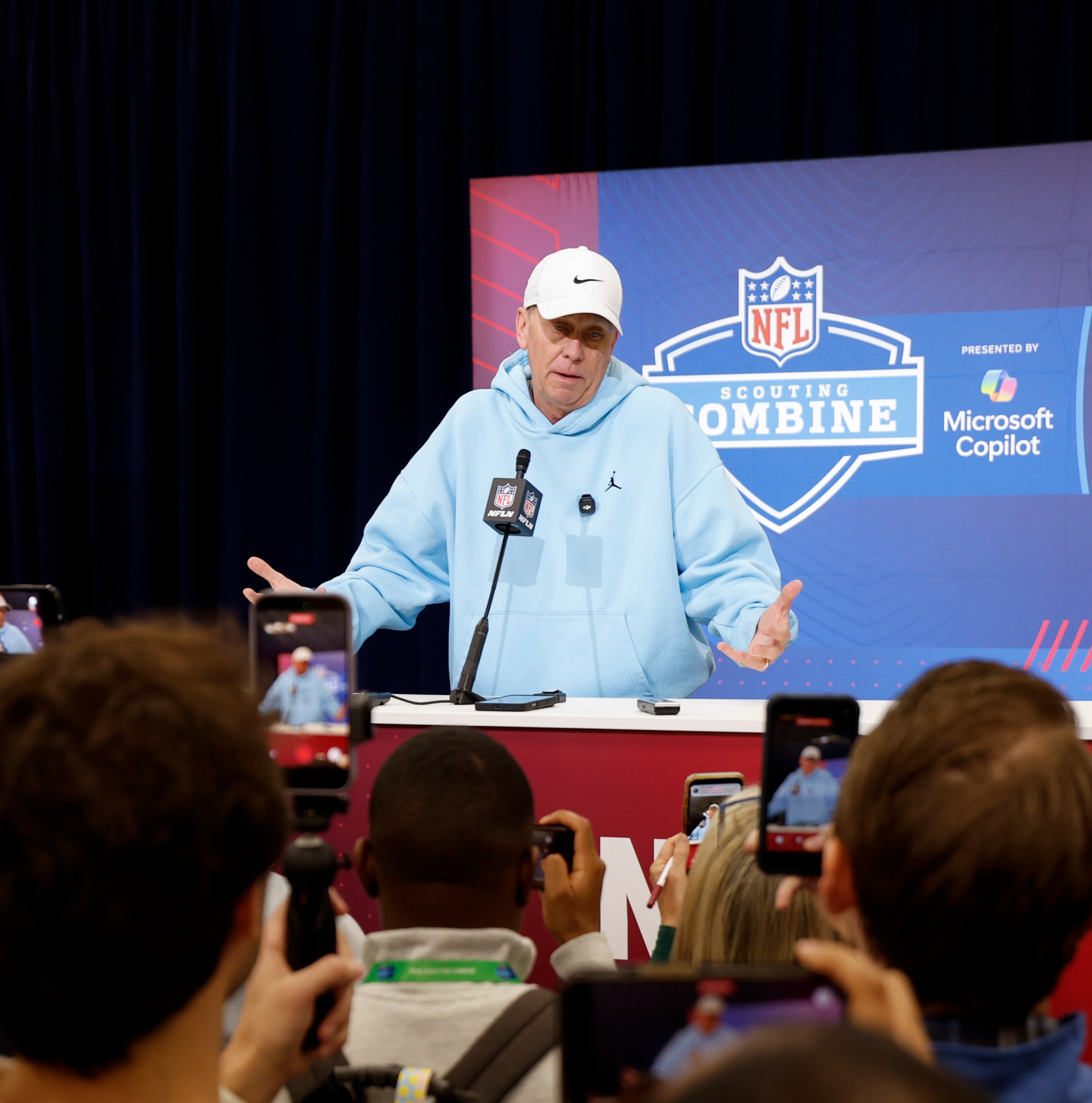 Browns rubbing off on Todd Monken already, new embarrassment