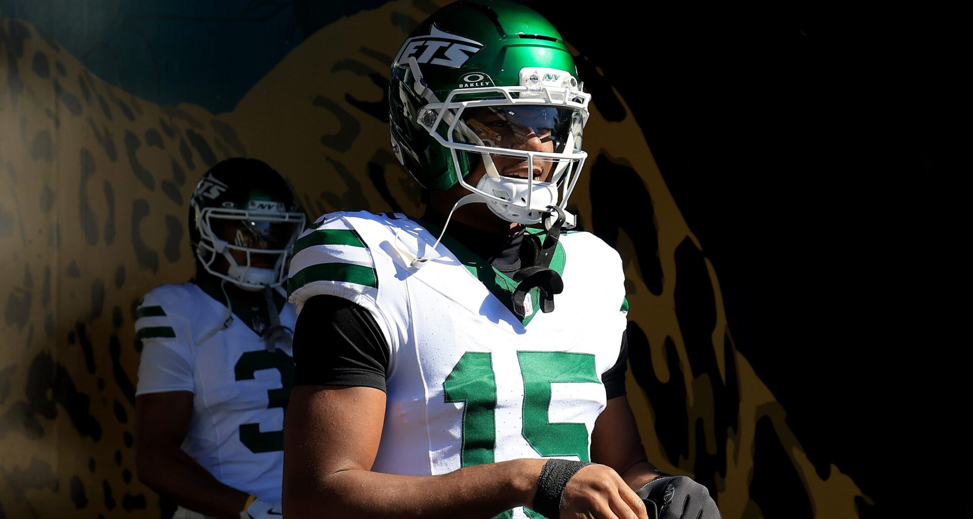 Jets Are 'Really High' on WR Adonai Mitchell, Says Insider