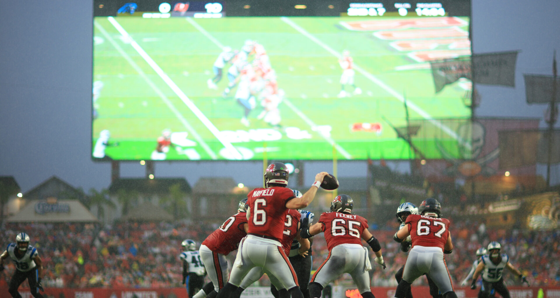 Legal services provider 8am and NFL's Tampa Bay Buccaneers announce partnership