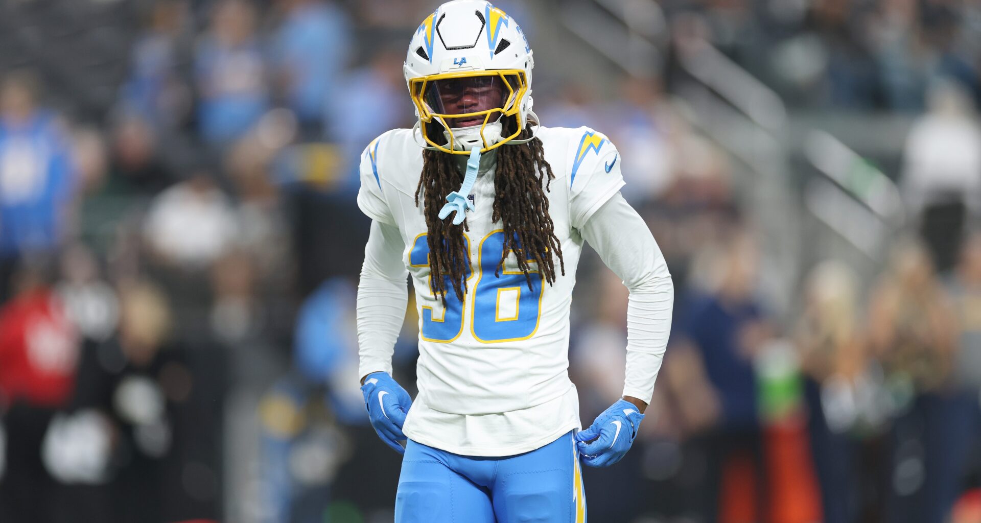 Former Chargers Draft Pick Signs with AFC North Team