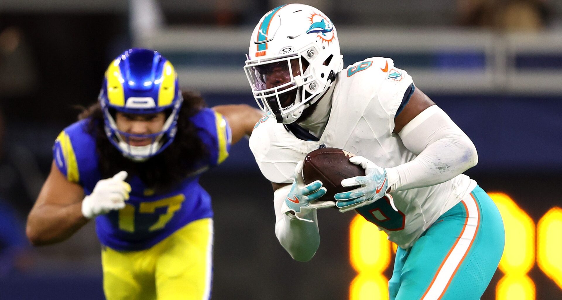 Former Dolphins $15 Million Linebacker Announces Retirement