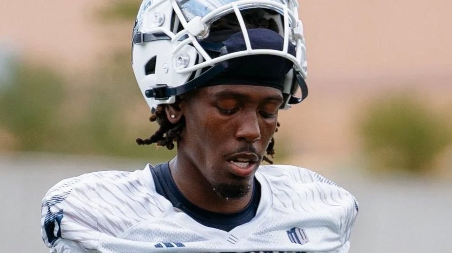 Bucs Release 6-foot-6, 210-Pound WR Jaden Smith