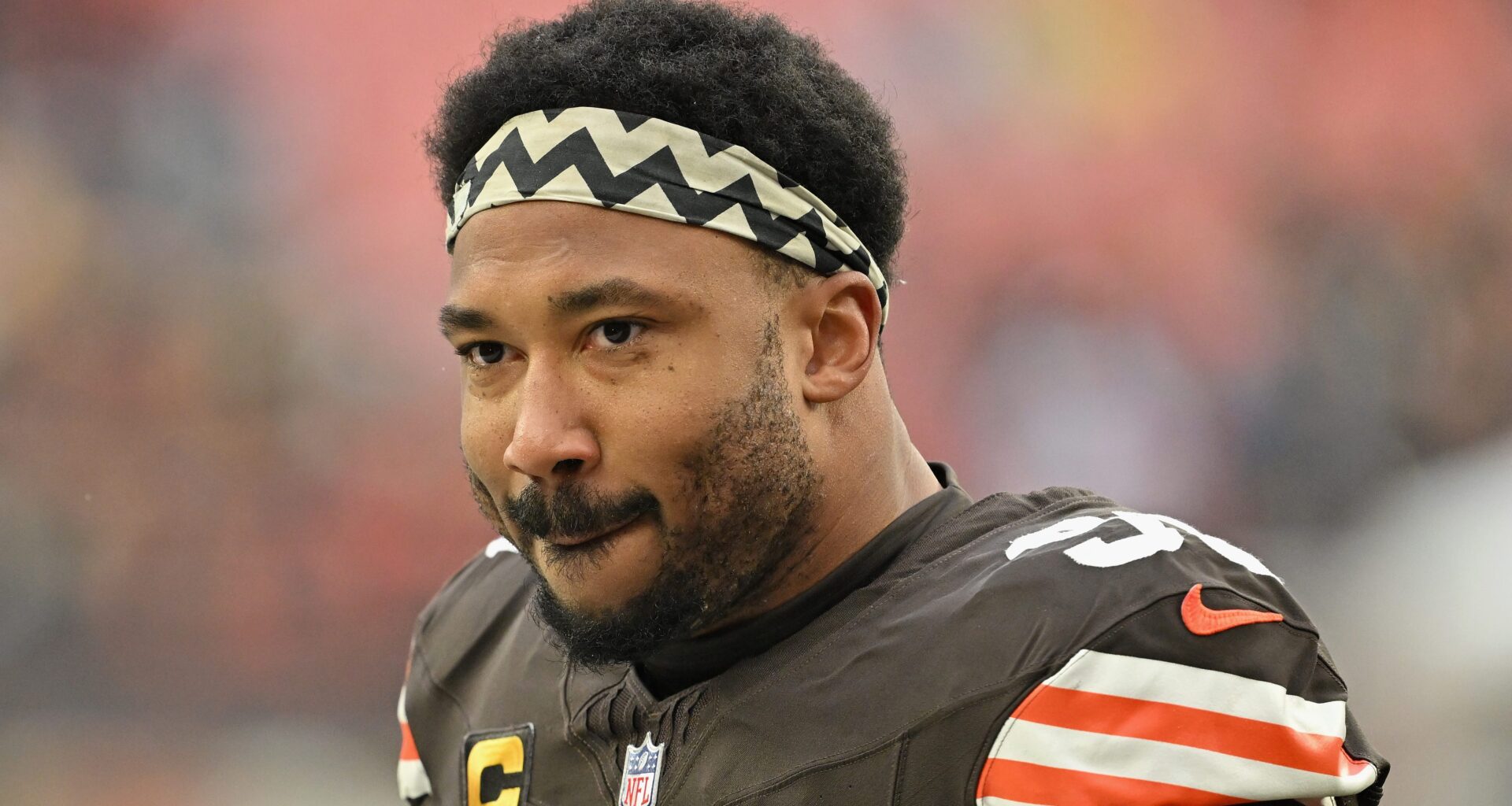 Browns' Myles Garrett Subject of All-In Trade Pitch Featuring Rams