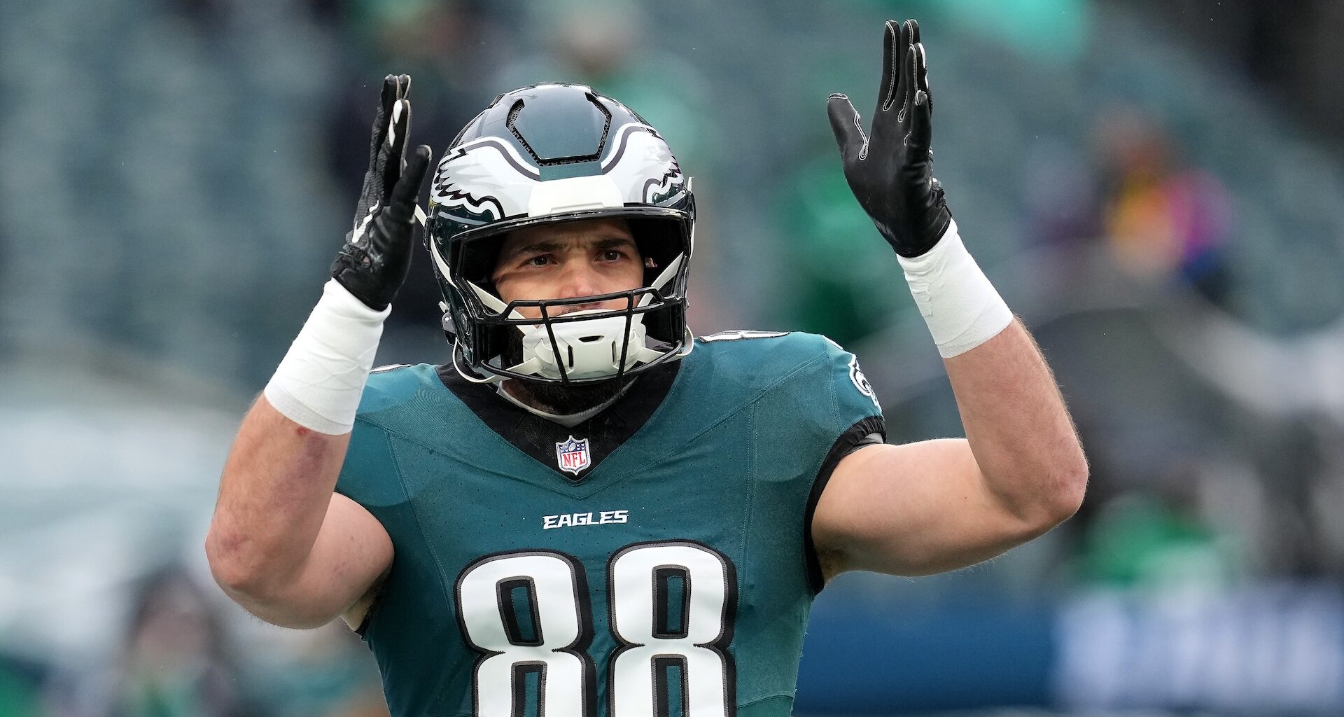 Eagles Get New TE as Dallas Goedert Pairing in 'Dream' NFL Draft