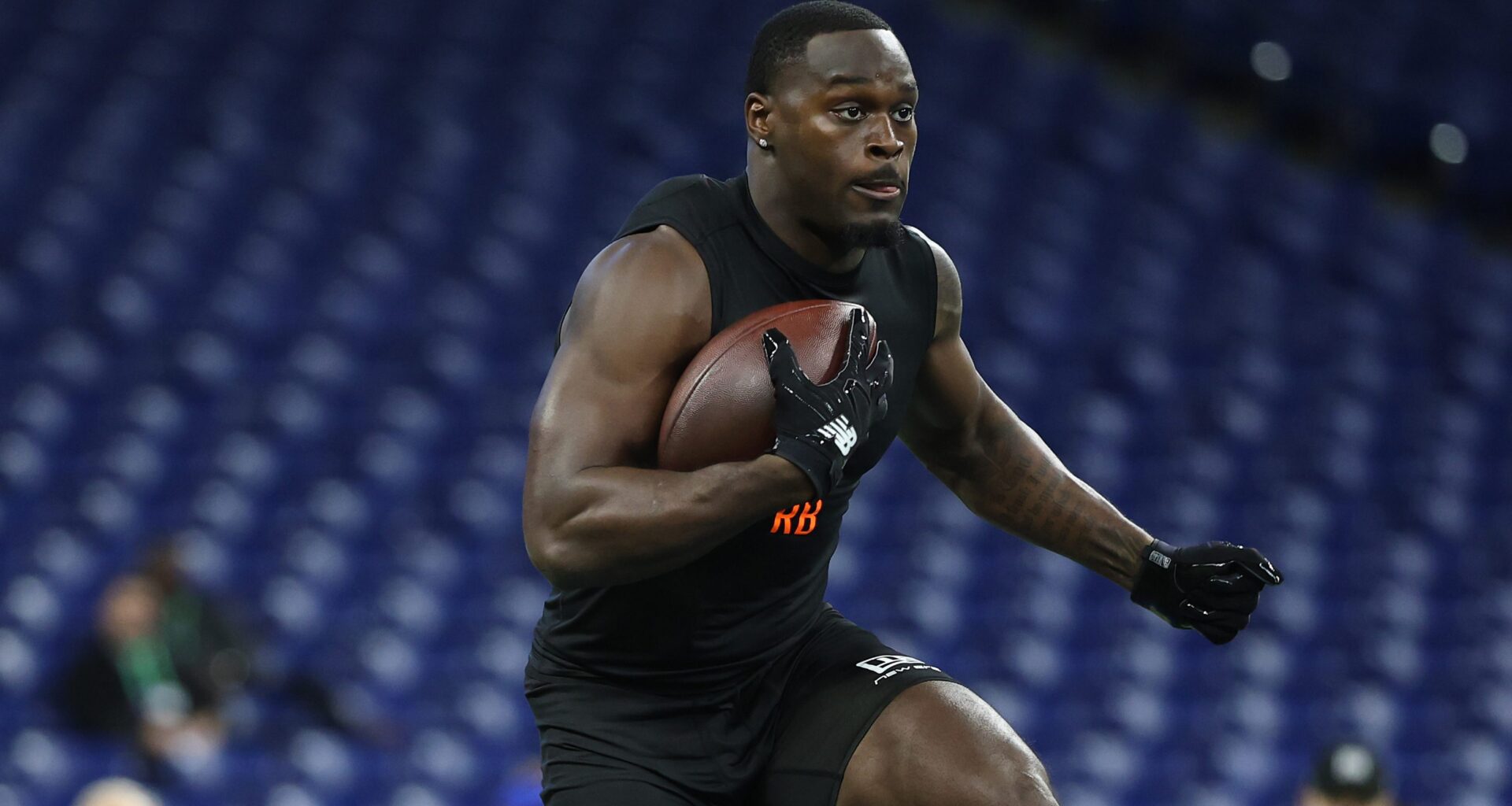 Jets Had 'Secret' Meeting With Notre Dame RB Jeremiyah Love